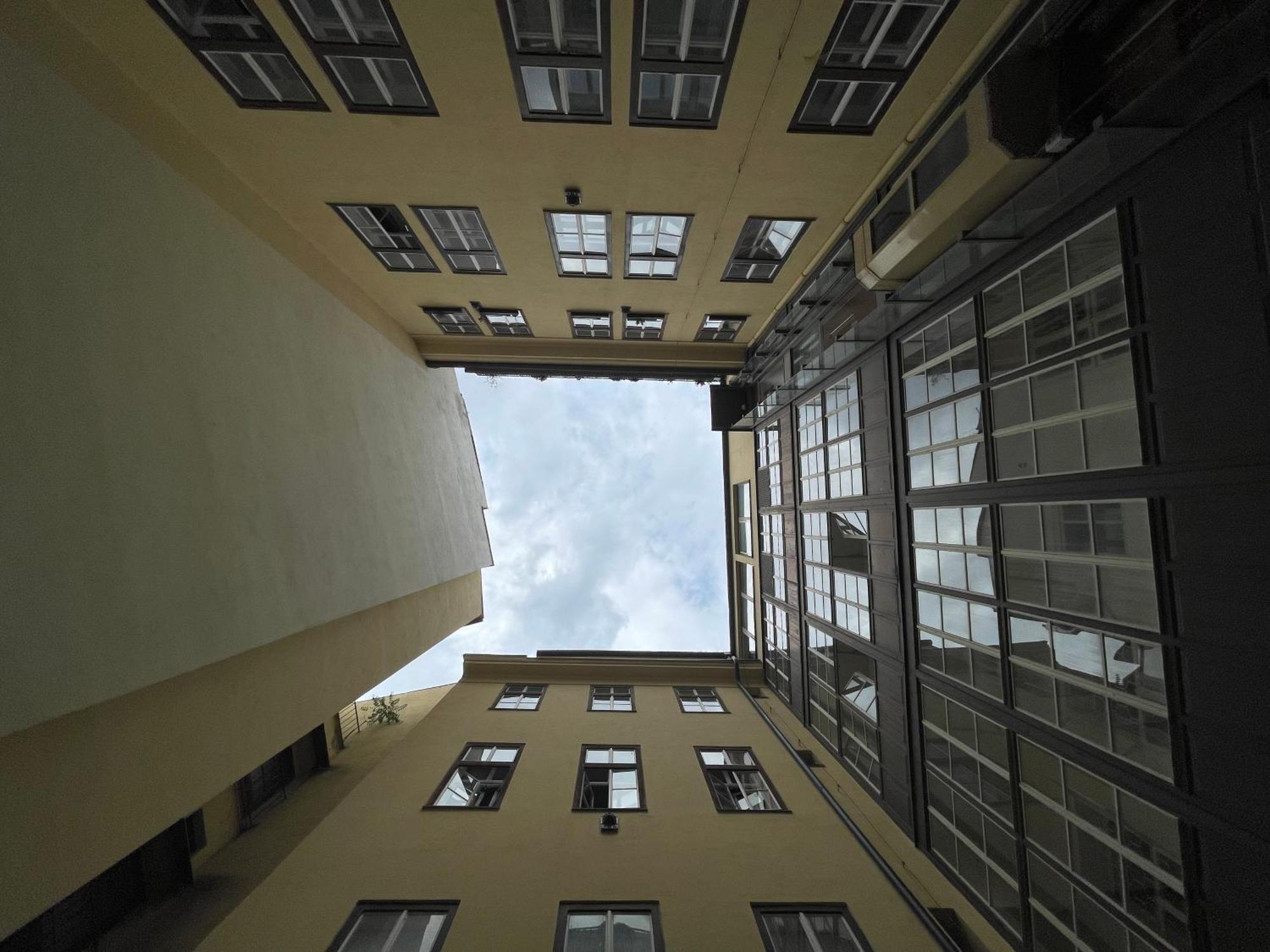 Grand Viceroy Apartments - Gothic Tower View Prag Dış mekan fotoğraf